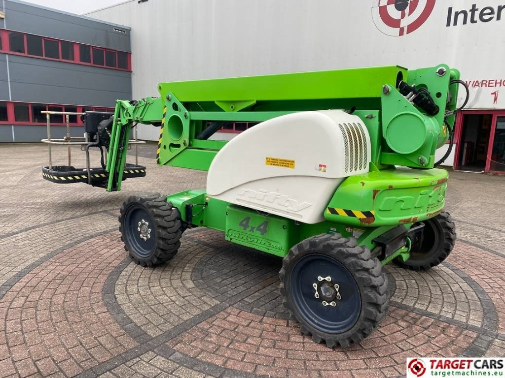 Niftylift HR21D Articulated 4x4 Diesel Boom Lift 2080cm - Zglobni krak: slika Niftylift HR21D Articulated 4x4 Diesel Boom Lift 2080cm - Zglobni krak Niftylift HR21D Articulated 4x4 Diesel Boom Lift 2080cm - Zglobni krak: slika Niftylift HR21D Articulated 4x4 Diesel Boom Lift 2080cm - Zglobni krak