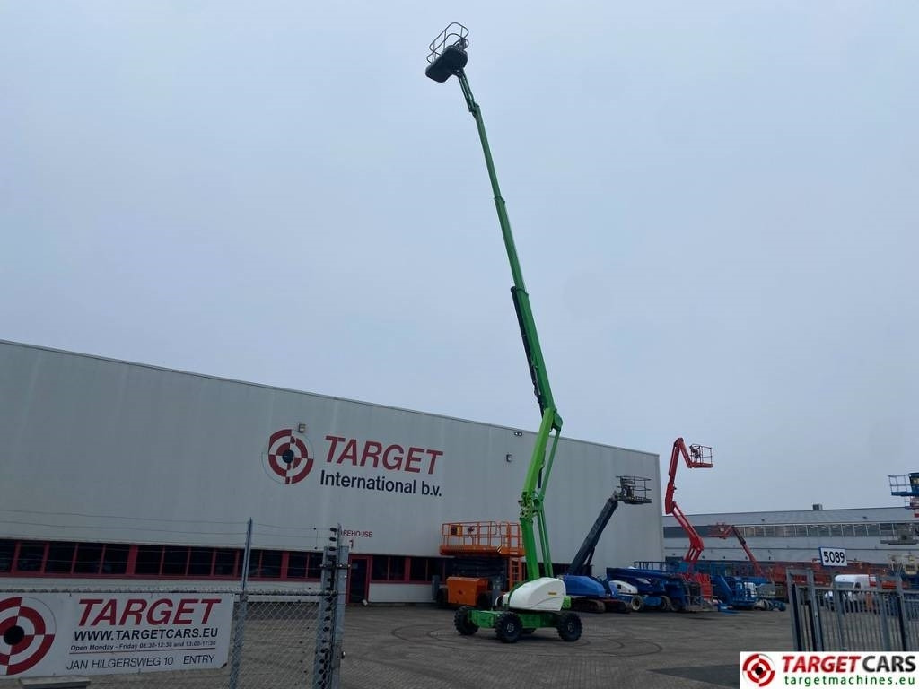 Niftylift HR21D Articulated 4x4 Diesel Boom Lift 2080cm - Zglobni krak: slika Niftylift HR21D Articulated 4x4 Diesel Boom Lift 2080cm - Zglobni krak Niftylift HR21D Articulated 4x4 Diesel Boom Lift 2080cm - Zglobni krak: slika Niftylift HR21D Articulated 4x4 Diesel Boom Lift 2080cm - Zglobni krak