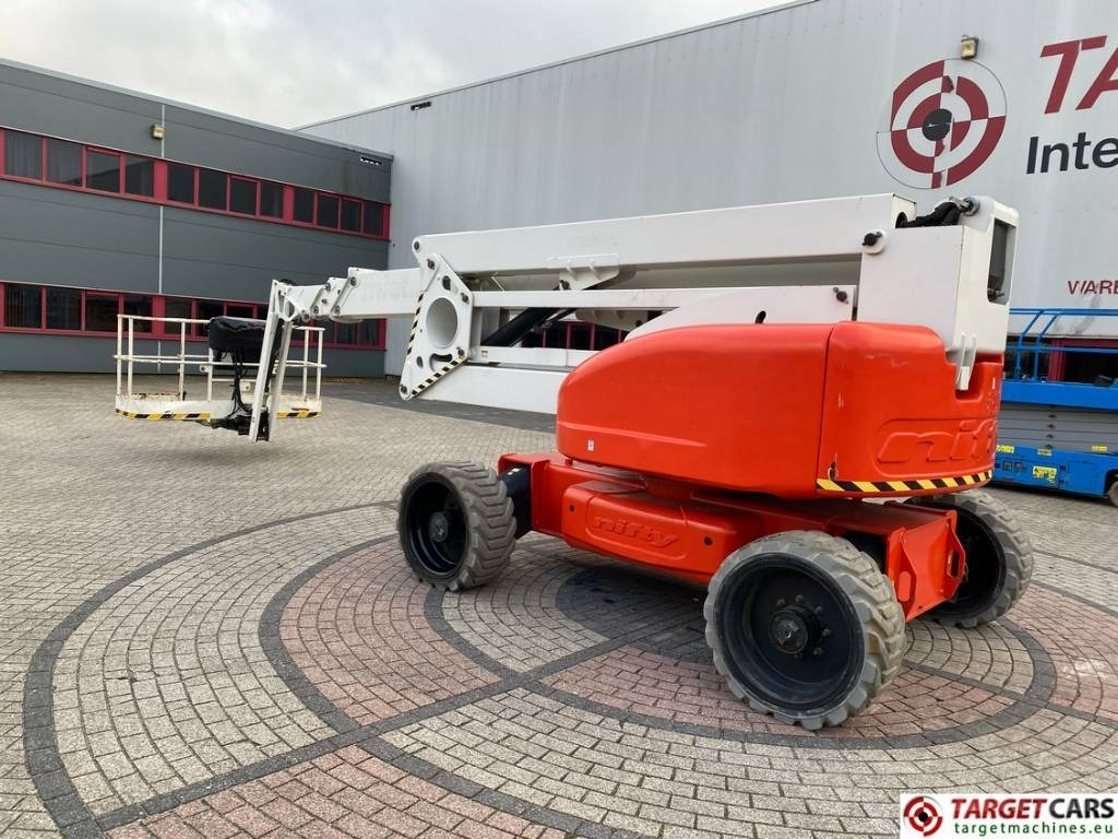 Niftylift HR28 HyBrid Articulated 4x4 Boom Work Lift 2800cm - Zglobni krak: slika Niftylift HR28 HyBrid Articulated 4x4 Boom Work Lift 2800cm - Zglobni krak Niftylift HR28 HyBrid Articulated 4x4 Boom Work Lift 2800cm - Zglobni krak: slika Niftylift HR28 HyBrid Articulated 4x4 Boom Work Lift 2800cm - Zglobni krak
