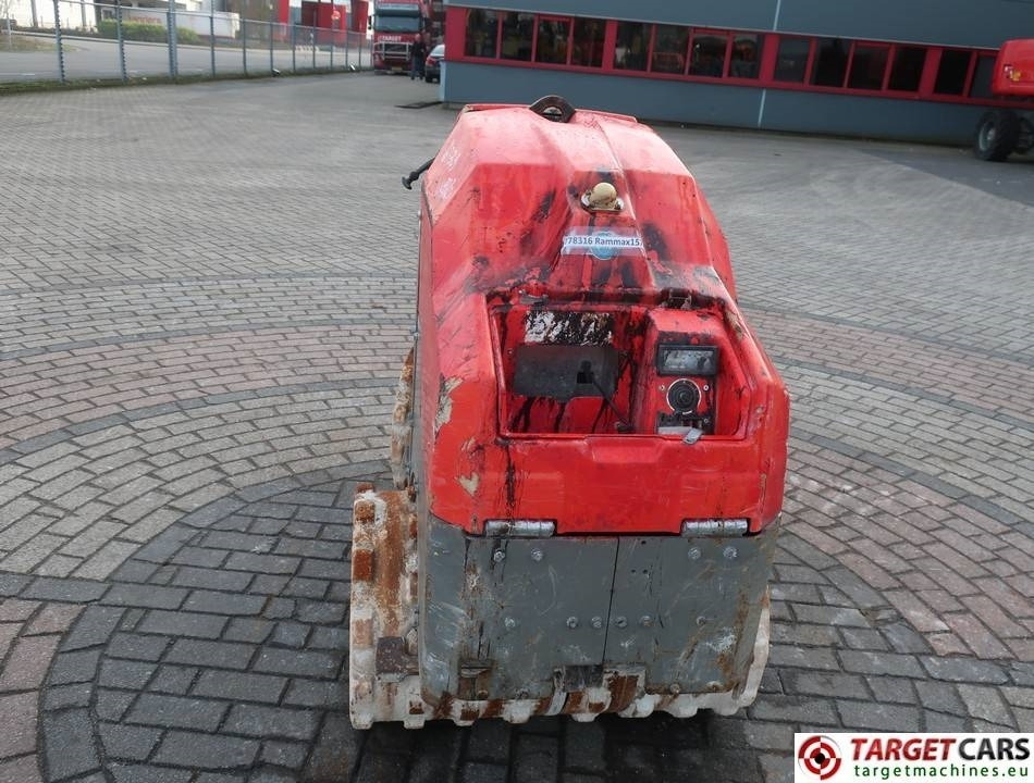 Rammax 1575 Trench Compactor Roller 85cm DEFECT - Cestovni valjak: slika Rammax 1575 Trench Compactor Roller 85cm DEFECT - Cestovni valjak Rammax 1575 Trench Compactor Roller 85cm DEFECT - Cestovni valjak: slika Rammax 1575 Trench Compactor Roller 85cm DEFECT - Cestovni valjak