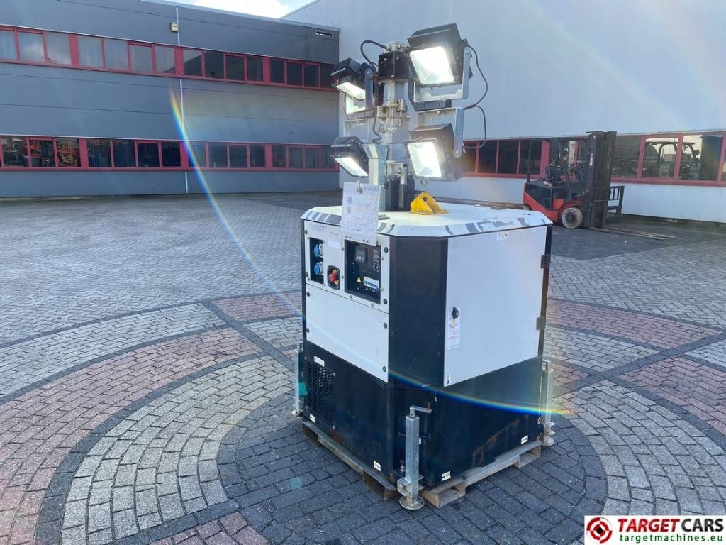 SMC SL80 Tower Light SL80K 4x 300W LED - Rasvjetni stup: slika SMC SL80 Tower Light SL80K 4x 300W LED - Rasvjetni stup SMC SL80 Tower Light SL80K 4x 300W LED - Rasvjetni stup: slika SMC SL80 Tower Light SL80K 4x 300W LED - Rasvjetni stup