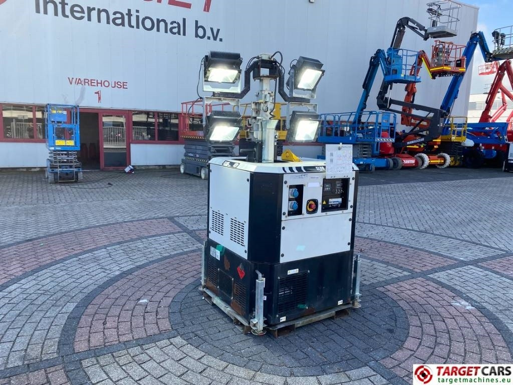 SMC SL80 Tower Light SL80K 4x 300W LED - Rasvjetni stup: slika SMC SL80 Tower Light SL80K 4x 300W LED - Rasvjetni stup SMC SL80 Tower Light SL80K 4x 300W LED - Rasvjetni stup: slika SMC SL80 Tower Light SL80K 4x 300W LED - Rasvjetni stup