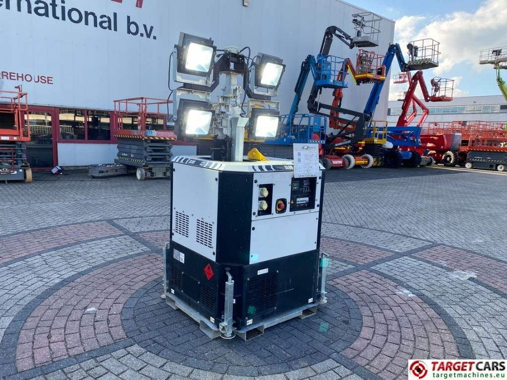 SMC SL80 Tower Light SL80K 4x300W Led - Rasvjetni stup: slika SMC SL80 Tower Light SL80K 4x300W Led - Rasvjetni stup SMC SL80 Tower Light SL80K 4x300W Led - Rasvjetni stup: slika SMC SL80 Tower Light SL80K 4x300W Led - Rasvjetni stup