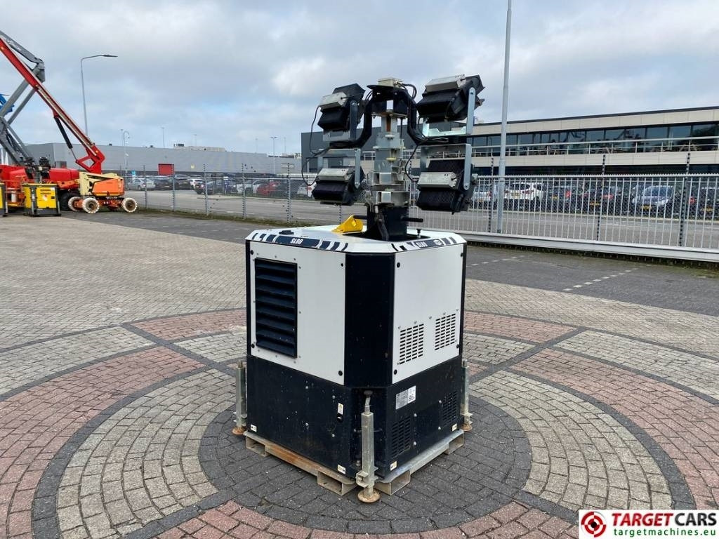 SMC SL80 Tower Light SL80K 4x300W Led - Rasvjetni stup: slika SMC SL80 Tower Light SL80K 4x300W Led - Rasvjetni stup SMC SL80 Tower Light SL80K 4x300W Led - Rasvjetni stup: slika SMC SL80 Tower Light SL80K 4x300W Led - Rasvjetni stup