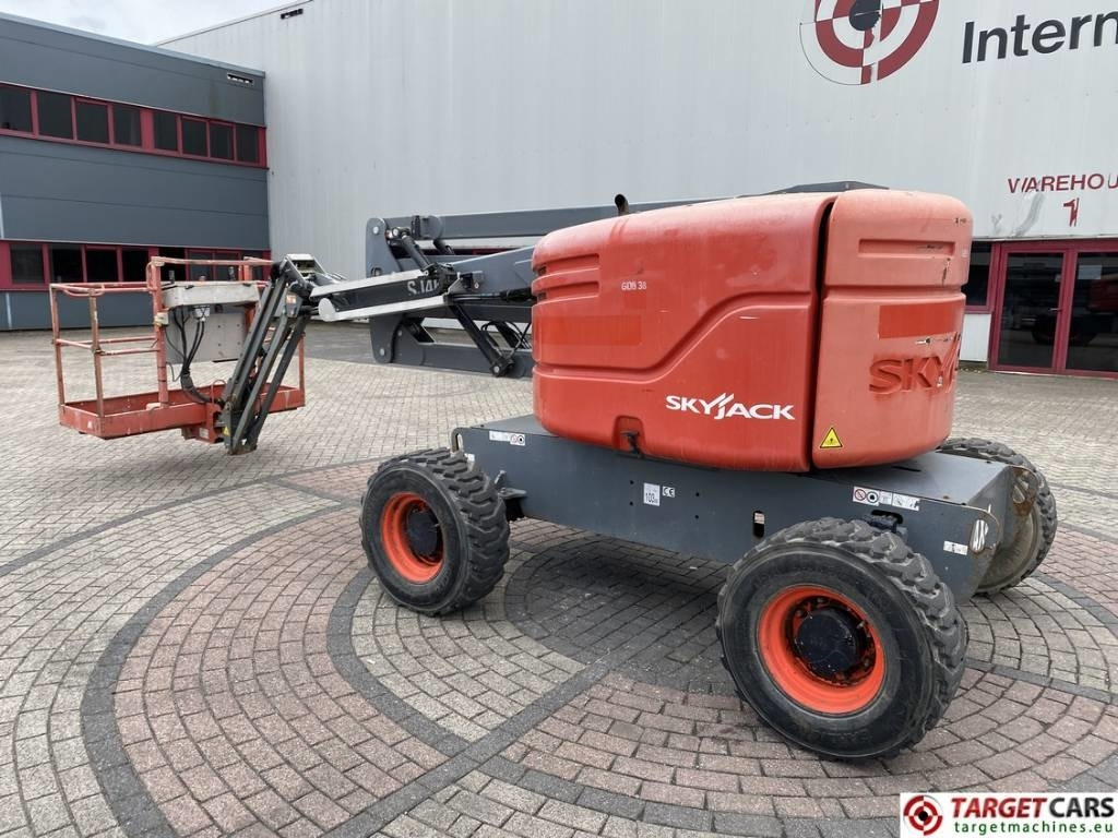 SkyJack SJ46AJ Articulated 4x4 Diesel Boom WorkLift 1593cm - Zglobni krak: slika SkyJack SJ46AJ Articulated 4x4 Diesel Boom WorkLift 1593cm - Zglobni krak SkyJack SJ46AJ Articulated 4x4 Diesel Boom WorkLift 1593cm - Zglobni krak: slika SkyJack SJ46AJ Articulated 4x4 Diesel Boom WorkLift 1593cm - Zglobni krak