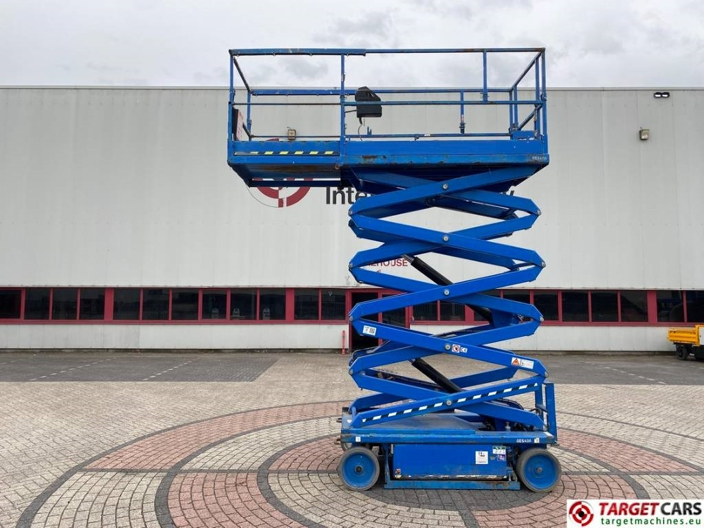 SkyJack SJ4732 Electric 4732 Scissor Work Lift 1165cm - Škarasta podizna platforma: slika SkyJack SJ4732 Electric 4732 Scissor Work Lift 1165cm - Škarasta podizna platforma SkyJack SJ4732 Electric 4732 Scissor Work Lift 1165cm - Škarasta podizna platforma: slika SkyJack SJ4732 Electric 4732 Scissor Work Lift 1165cm - Škarasta podizna platforma