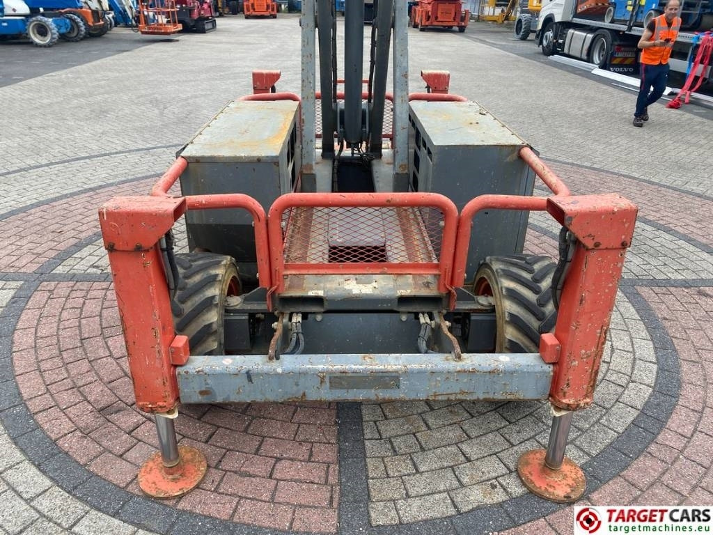 Škarasta podizna platforma SkyJack SJ6832 RT Diesel 4x4 Scissor Work Lift 1180cm: slika Škarasta podizna platforma SkyJack SJ6832 RT Diesel 4x4 Scissor Work Lift 1180cm
