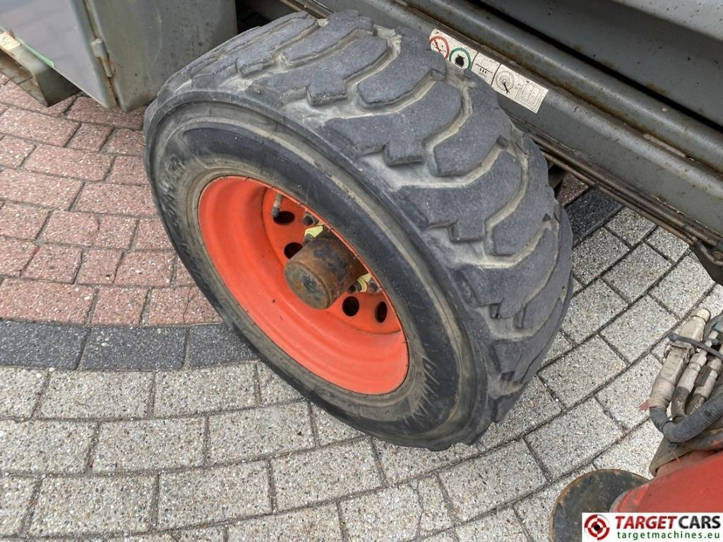 Škarasta podizna platforma SkyJack SJ9250 RT Diesel 4x4 Scissor Work Lift 1720cm: slika Škarasta podizna platforma SkyJack SJ9250 RT Diesel 4x4 Scissor Work Lift 1720cm Škarasta podizna platforma SkyJack SJ9250 RT Diesel 4x4 Scissor Work Lift 1720cm: slika Škarasta podizna platforma SkyJack SJ9250 RT Diesel 4x4 Scissor Work Lift 1720cm