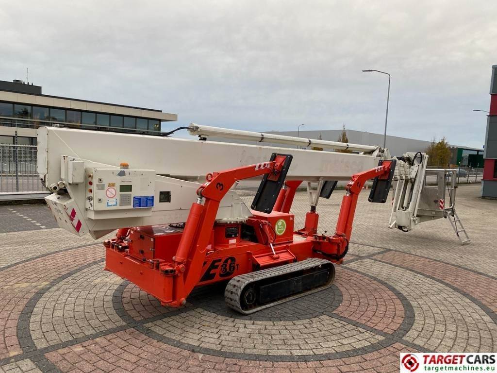 Teupen Leo 36T HyBrid Telescopic Tracked Boom Lift 3550cm - Teleskopski krak: slika Teupen Leo 36T HyBrid Telescopic Tracked Boom Lift 3550cm - Teleskopski krak Teupen Leo 36T HyBrid Telescopic Tracked Boom Lift 3550cm - Teleskopski krak: slika Teupen Leo 36T HyBrid Telescopic Tracked Boom Lift 3550cm - Teleskopski krak