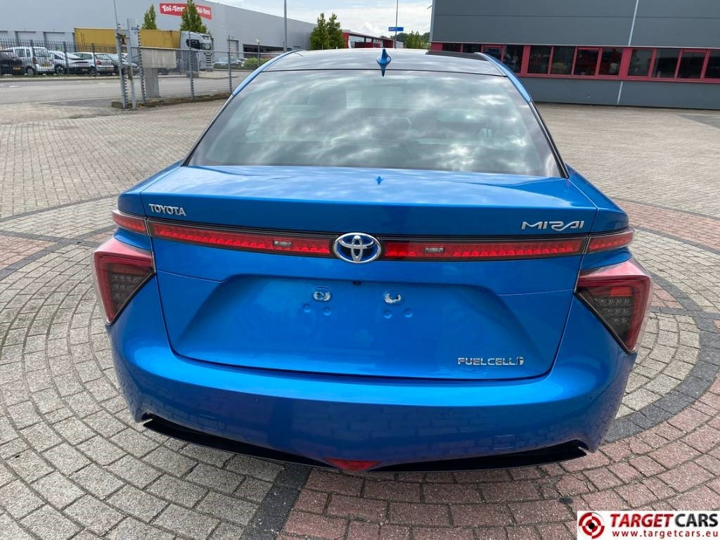 Toyota Mirai FCV HydroGen FuelCell - Automobil: slika Toyota Mirai FCV HydroGen FuelCell - Automobil Toyota Mirai FCV HydroGen FuelCell - Automobil: slika Toyota Mirai FCV HydroGen FuelCell - Automobil