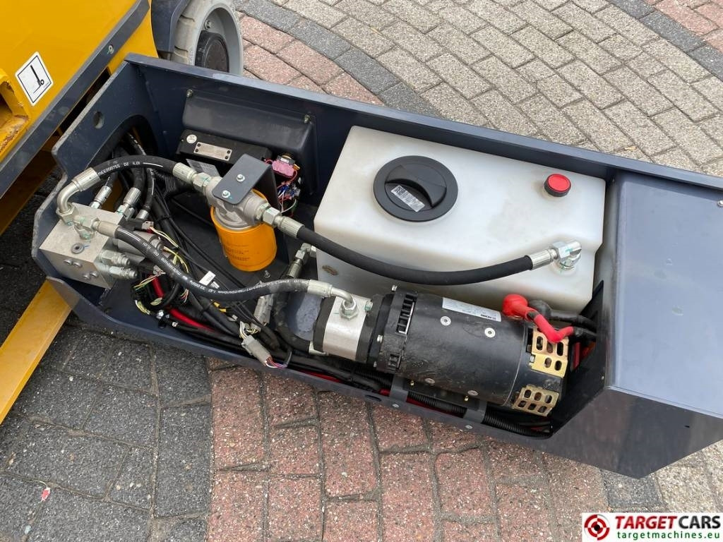 Zakup XCMG XG1614AC Electric Scissor Work Lift 1580cm  XCMG XG1614AC Electric Scissor Work Lift 1580cm: slika Zakup XCMG XG1614AC Electric Scissor Work Lift 1580cm  XCMG XG1614AC Electric Scissor Work Lift 1580cm