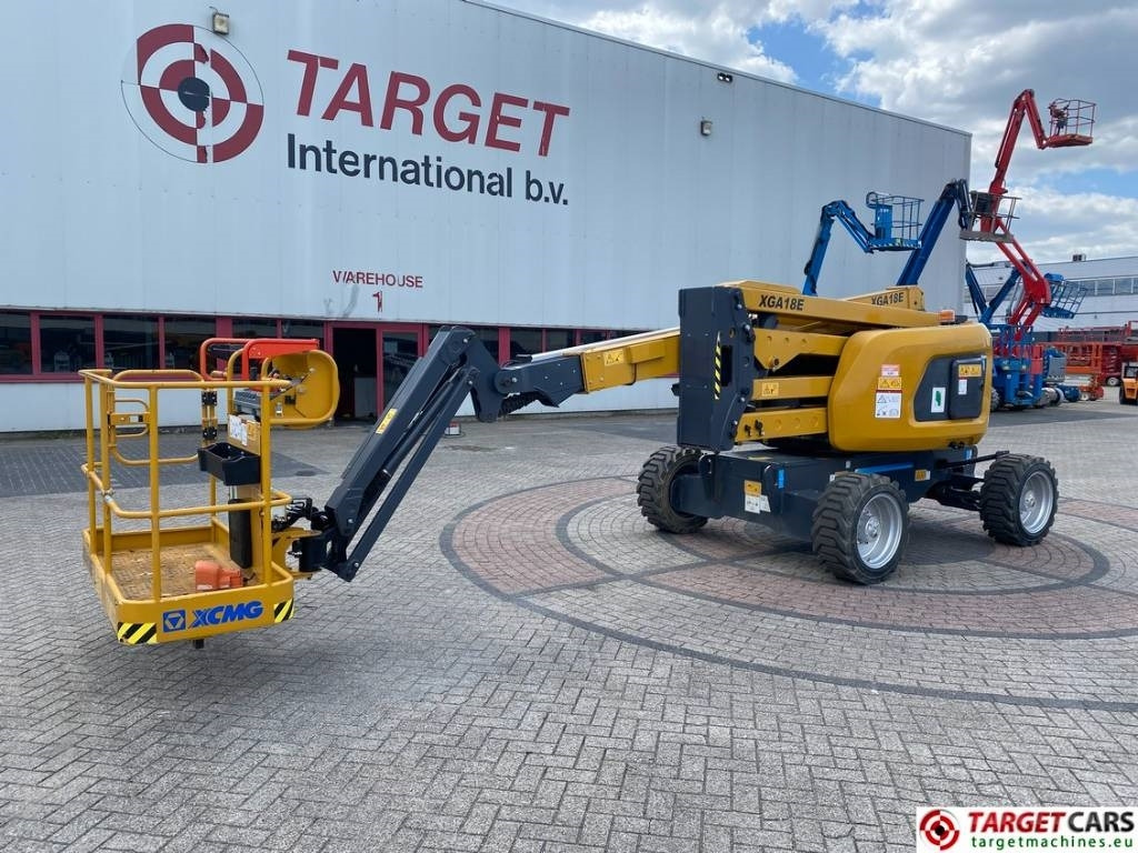 XCMG XGA18E Articulated 4x4 Diesel Boom Work Lift 18M - Zglobni krak: slika XCMG XGA18E Articulated 4x4 Diesel Boom Work Lift 18M - Zglobni krak XCMG XGA18E Articulated 4x4 Diesel Boom Work Lift 18M - Zglobni krak: slika XCMG XGA18E Articulated 4x4 Diesel Boom Work Lift 18M - Zglobni krak