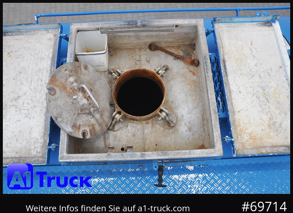 HENDRICKS,GOCH ca 32m³ Vogelsang Pumpe Gülle Sickerwasser - Poluprikolica cisterna: slika HENDRICKS,GOCH ca 32m³ Vogelsang Pumpe Gülle Sickerwasser - Poluprikolica cisterna HENDRICKS,GOCH ca 32m³ Vogelsang Pumpe Gülle Sickerwasser - Poluprikolica cisterna: slika HENDRICKS,GOCH ca 32m³ Vogelsang Pumpe Gülle Sickerwasser - Poluprikolica cisterna