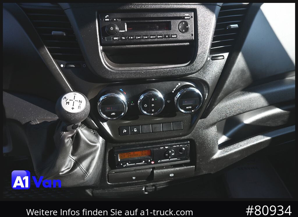 IVECO Daily 35S17 Kasten L2H3 Automatik,Klima - Furgon: slika IVECO Daily 35S17 Kasten L2H3 Automatik,Klima - Furgon IVECO Daily 35S17 Kasten L2H3 Automatik,Klima - Furgon: slika IVECO Daily 35S17 Kasten L2H3 Automatik,Klima - Furgon