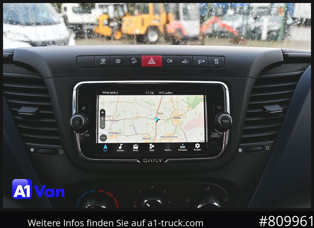 IVECO Daily 35S18 A8V Mixto, Hi-Matic, Klima, AHK - Furgon, Dostavno vozilo s dvostrukom kabinom: slika IVECO Daily 35S18 A8V Mixto, Hi-Matic, Klima, AHK - Furgon, Dostavno vozilo s dvostrukom kabinom IVECO Daily 35S18 A8V Mixto, Hi-Matic, Klima, AHK - Furgon, Dostavno vozilo s dvostrukom kabinom: slika IVECO Daily 35S18 A8V Mixto, Hi-Matic, Klima, AHK - Furgon, Dostavno vozilo s dvostrukom kabinom