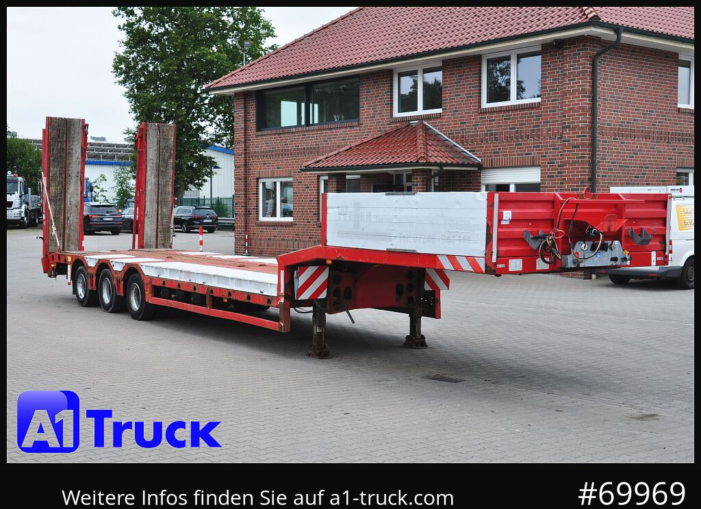 KAESSBOHRER LB 3, Rampen Lenkachse, - Poluprikolica s niskim utovarivačem: slika KAESSBOHRER LB 3, Rampen Lenkachse, - Poluprikolica s niskim utovarivačem KAESSBOHRER LB 3, Rampen Lenkachse, - Poluprikolica s niskim utovarivačem: slika KAESSBOHRER LB 3, Rampen Lenkachse, - Poluprikolica s niskim utovarivačem