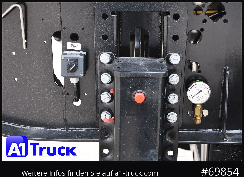 REISCH Mega 28m³ Lift Stahl SAF Hardox - Kiper poluprikolica: slika REISCH Mega 28m³ Lift Stahl SAF Hardox - Kiper poluprikolica REISCH Mega 28m³ Lift Stahl SAF Hardox - Kiper poluprikolica: slika REISCH Mega 28m³ Lift Stahl SAF Hardox - Kiper poluprikolica