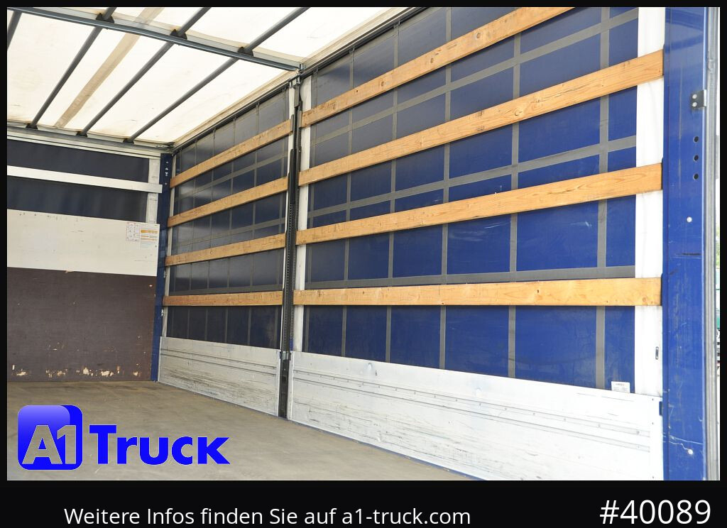 RENAULT D 240, 4x2, Ladebordwand, LBW, guter Zustand - Kamion s ceradom: slika RENAULT D 240, 4x2, Ladebordwand, LBW, guter Zustand - Kamion s ceradom RENAULT D 240, 4x2, Ladebordwand, LBW, guter Zustand - Kamion s ceradom: slika RENAULT D 240, 4x2, Ladebordwand, LBW, guter Zustand - Kamion s ceradom