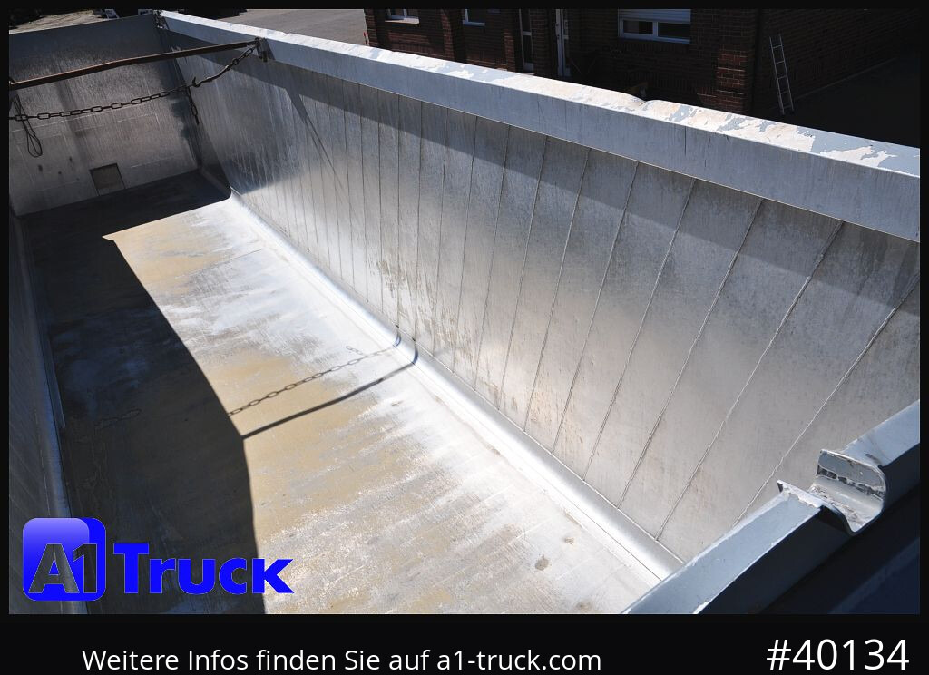 SCHMITZ SKI 24, SL 9.6 Lift, ca. 50m³ - Kiper poluprikolica: slika SCHMITZ SKI 24, SL 9.6 Lift, ca. 50m³ - Kiper poluprikolica SCHMITZ SKI 24, SL 9.6 Lift, ca. 50m³ - Kiper poluprikolica: slika SCHMITZ SKI 24, SL 9.6 Lift, ca. 50m³ - Kiper poluprikolica