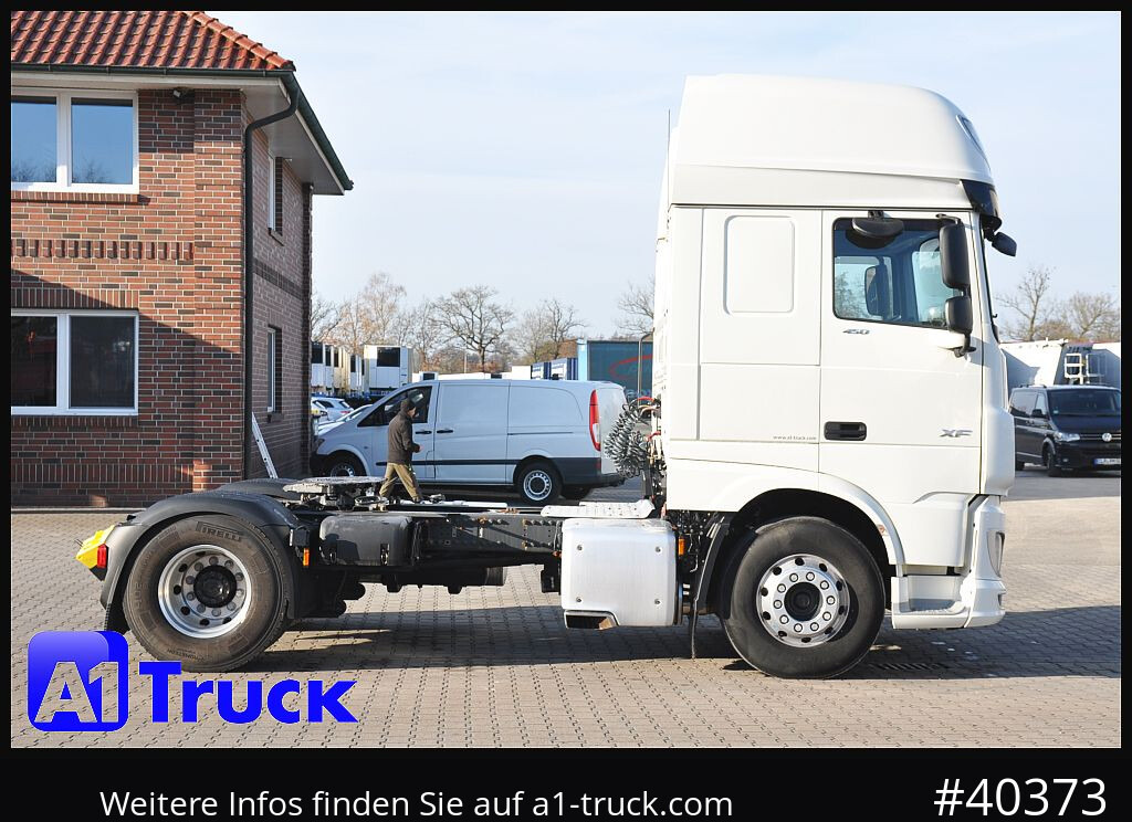 Tegljač DAF XF 450 FT SSC, GGVS ADR Intarder, Navi: slika Tegljač DAF XF 450 FT SSC, GGVS ADR Intarder, Navi