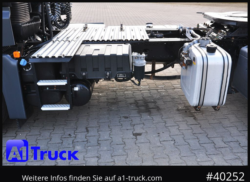 MAN TGX 18.470 GM Hydraulik, Intarder Navi Standklima, - Tegljač: slika MAN TGX 18.470 GM Hydraulik, Intarder Navi Standklima, - Tegljač MAN TGX 18.470 GM Hydraulik, Intarder Navi Standklima, - Tegljač: slika MAN TGX 18.470 GM Hydraulik, Intarder Navi Standklima, - Tegljač