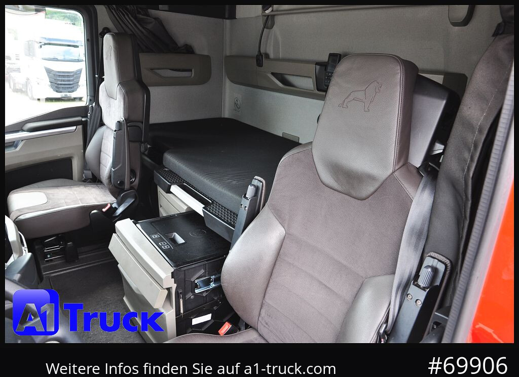 MAN TGX 18,520 LL, SZM. Alufelgen, TV, Navi, Top Ausstattung - Tegljač: slika MAN TGX 18,520 LL, SZM. Alufelgen, TV, Navi, Top Ausstattung - Tegljač MAN TGX 18,520 LL, SZM. Alufelgen, TV, Navi, Top Ausstattung - Tegljač: slika MAN TGX 18,520 LL, SZM. Alufelgen, TV, Navi, Top Ausstattung - Tegljač