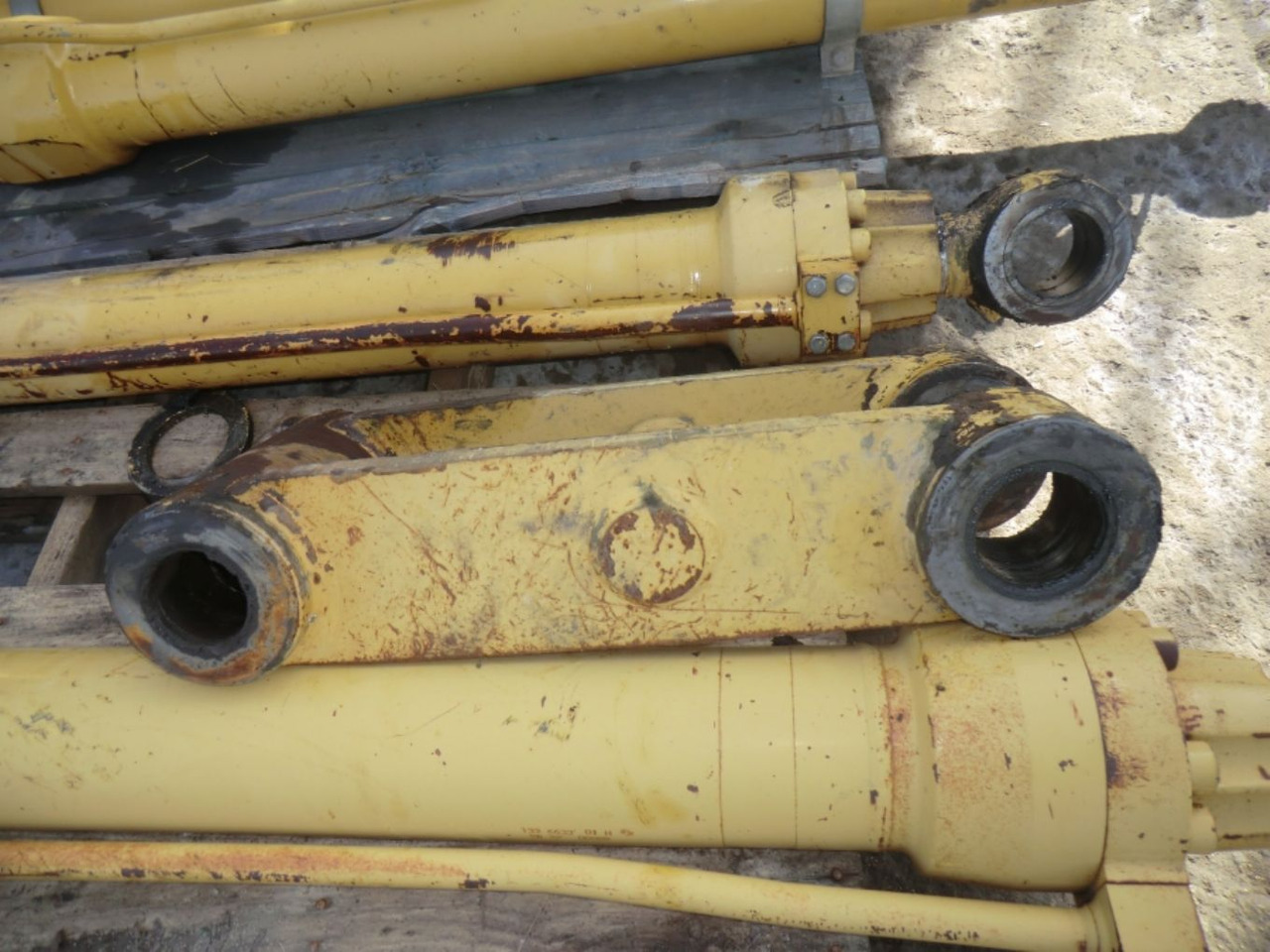 Caterpillar 317B LN BIELLA - Karoserija i eksterijer za Građevinski strojevi: slika Caterpillar 317B LN BIELLA - Karoserija i eksterijer za Građevinski strojevi Caterpillar 317B LN BIELLA - Karoserija i eksterijer za Građevinski strojevi: slika Caterpillar 317B LN BIELLA - Karoserija i eksterijer za Građevinski strojevi