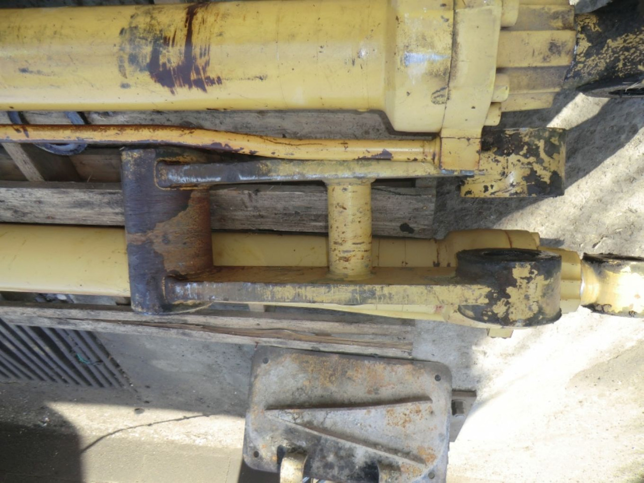 Caterpillar 317B LN BIELLA - Karoserija i eksterijer za Građevinski strojevi: slika Caterpillar 317B LN BIELLA - Karoserija i eksterijer za Građevinski strojevi Caterpillar 317B LN BIELLA - Karoserija i eksterijer za Građevinski strojevi: slika Caterpillar 317B LN BIELLA - Karoserija i eksterijer za Građevinski strojevi