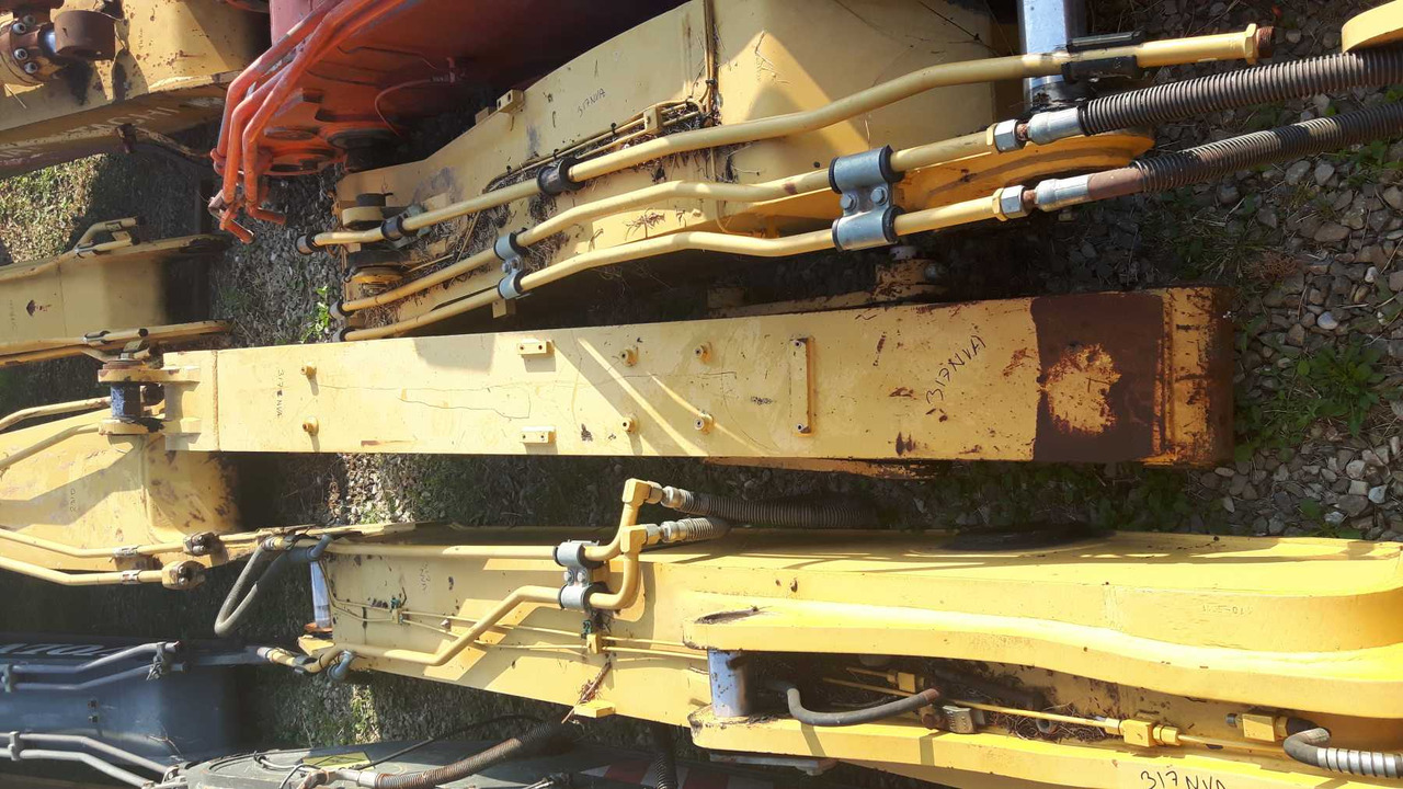 Caterpillar 317B LN STICK CON PERNI E BIELLE - Karoserija i eksterijer za Građevinski strojevi: slika Caterpillar 317B LN STICK CON PERNI E BIELLE - Karoserija i eksterijer za Građevinski strojevi Caterpillar 317B LN STICK CON PERNI E BIELLE - Karoserija i eksterijer za Građevinski strojevi: slika Caterpillar 317B LN STICK CON PERNI E BIELLE - Karoserija i eksterijer za Građevinski strojevi