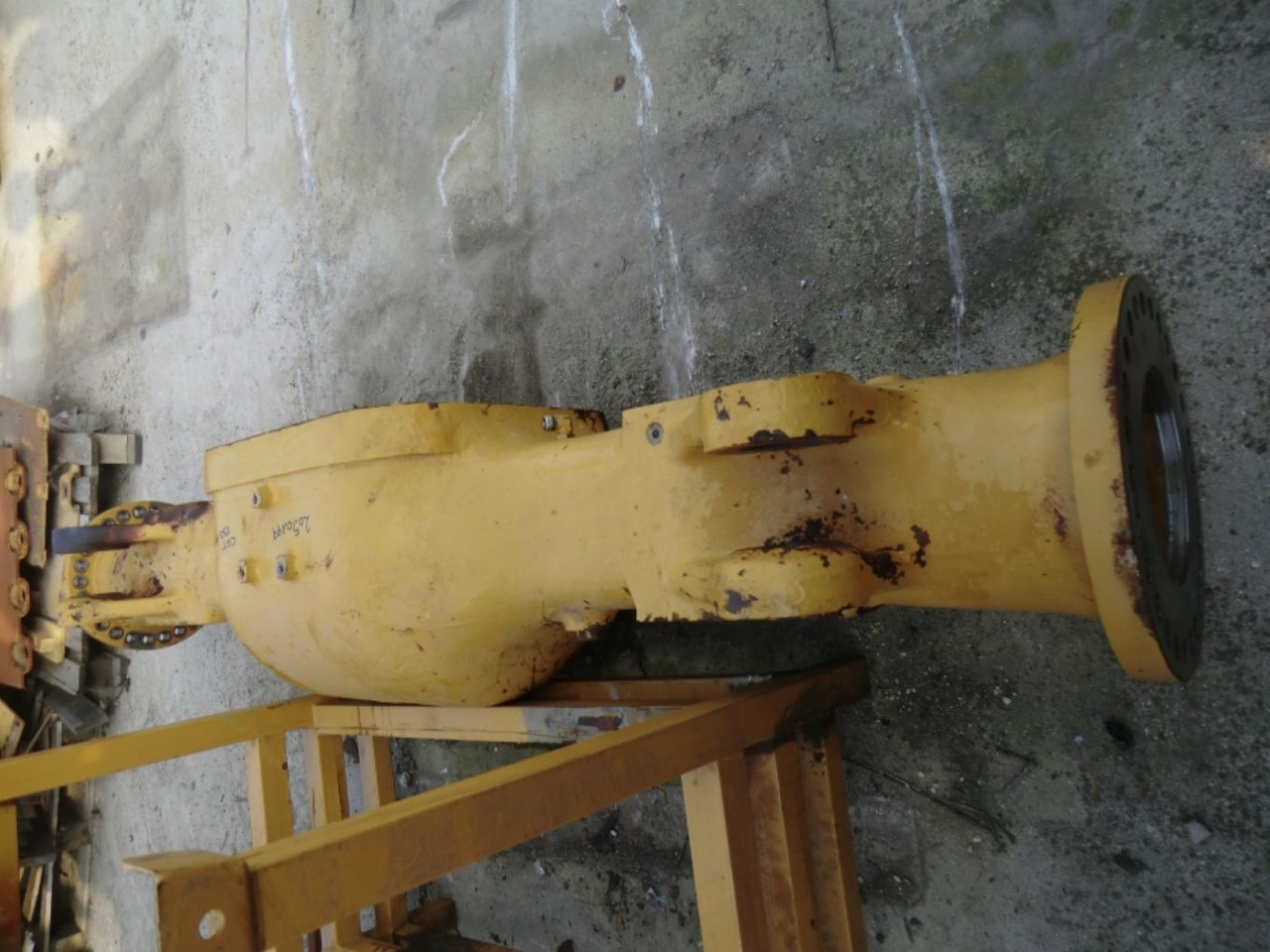 Caterpillar 735 ALLOGGIAMENTO ASSALE ANTERIORE - Prijenos za Građevinski strojevi: slika Caterpillar 735 ALLOGGIAMENTO ASSALE ANTERIORE - Prijenos za Građevinski strojevi Caterpillar 735 ALLOGGIAMENTO ASSALE ANTERIORE - Prijenos za Građevinski strojevi: slika Caterpillar 735 ALLOGGIAMENTO ASSALE ANTERIORE - Prijenos za Građevinski strojevi