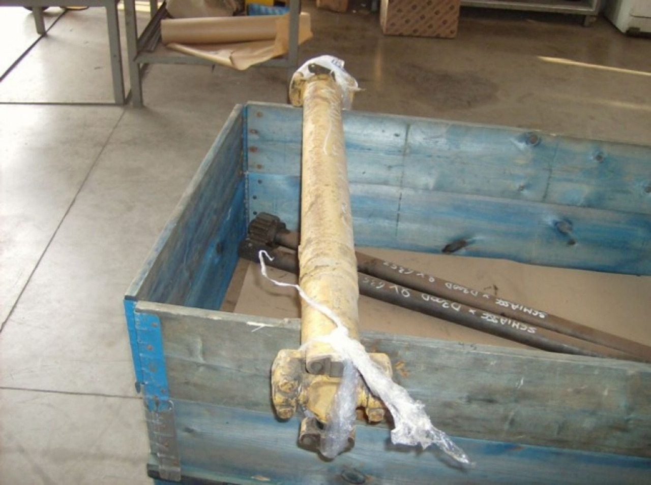 Caterpillar D300D ALBERO DI TRASMISSIONE - Polosovina za Građevinski strojevi: slika Caterpillar D300D ALBERO DI TRASMISSIONE - Polosovina za Građevinski strojevi Caterpillar D300D ALBERO DI TRASMISSIONE - Polosovina za Građevinski strojevi: slika Caterpillar D300D ALBERO DI TRASMISSIONE - Polosovina za Građevinski strojevi