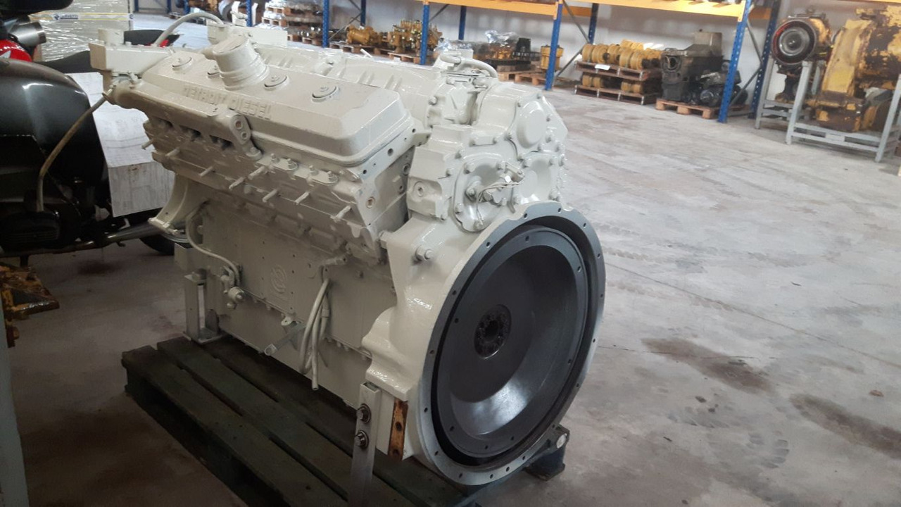 DETROIT DIESEL 12V71 MOTORE REVISIONATO (ENGINE NO. 71237406).COMPLETO DI N. 2 TURBO E VENTOLA. - Motor za Građevinski strojevi: slika DETROIT DIESEL 12V71 MOTORE REVISIONATO (ENGINE NO. 71237406).COMPLETO DI N. 2 TURBO E VENTOLA. - Motor za Građevinski strojevi DETROIT DIESEL 12V71 MOTORE REVISIONATO (ENGINE NO. 71237406).COMPLETO DI N. 2 TURBO E VENTOLA. - Motor za Građevinski strojevi: slika DETROIT DIESEL 12V71 MOTORE REVISIONATO (ENGINE NO. 71237406).COMPLETO DI N. 2 TURBO E VENTOLA. - Motor za Građevinski strojevi