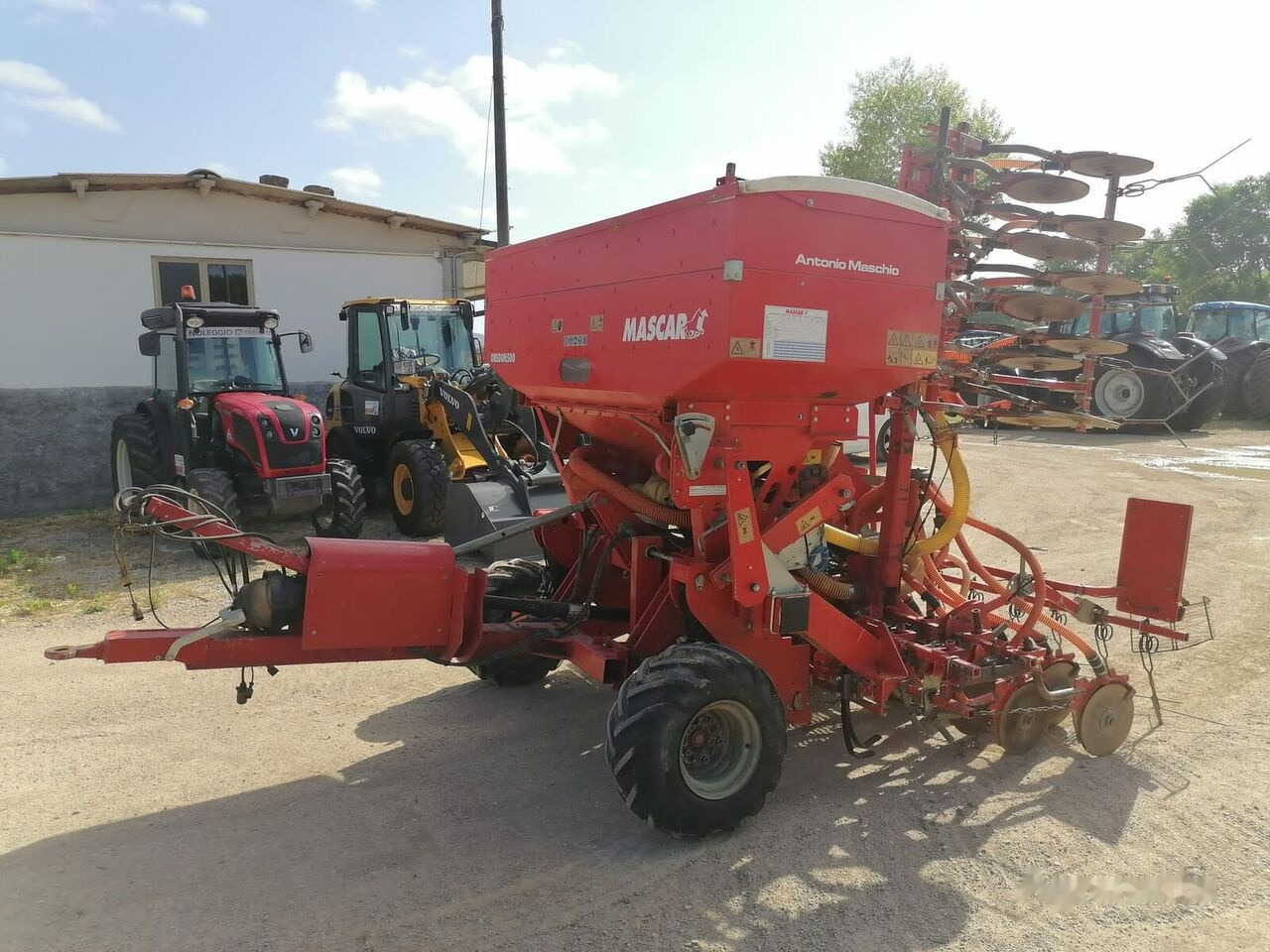 Mascar OREGON - Kombajn i sijačica: slika Mascar OREGON - Kombajn i sijačica Mascar OREGON - Kombajn i sijačica: slika Mascar OREGON - Kombajn i sijačica