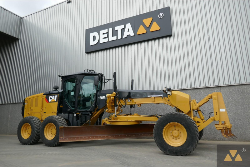 Caterpillar 120M2 - Grejder: slika Caterpillar 120M2 - Grejder Caterpillar 120M2 - Grejder: slika Caterpillar 120M2 - Grejder