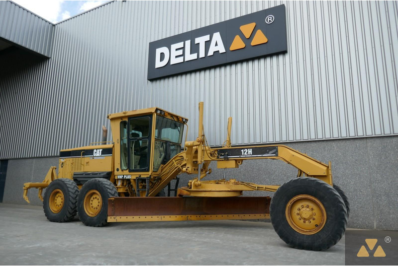 Caterpillar 12H - Grejder: slika Caterpillar 12H - Grejder Caterpillar 12H - Grejder: slika Caterpillar 12H - Grejder