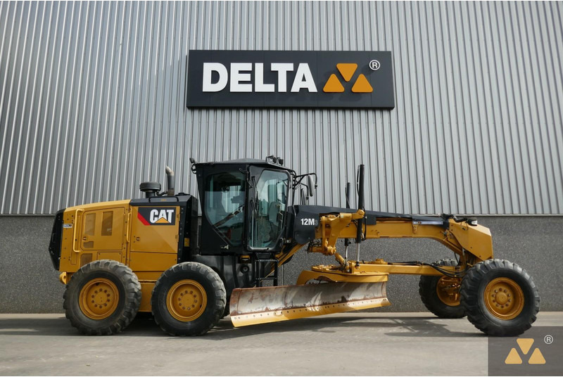 Caterpillar 12M3 - Grejder: slika Caterpillar 12M3 - Grejder Caterpillar 12M3 - Grejder: slika Caterpillar 12M3 - Grejder
