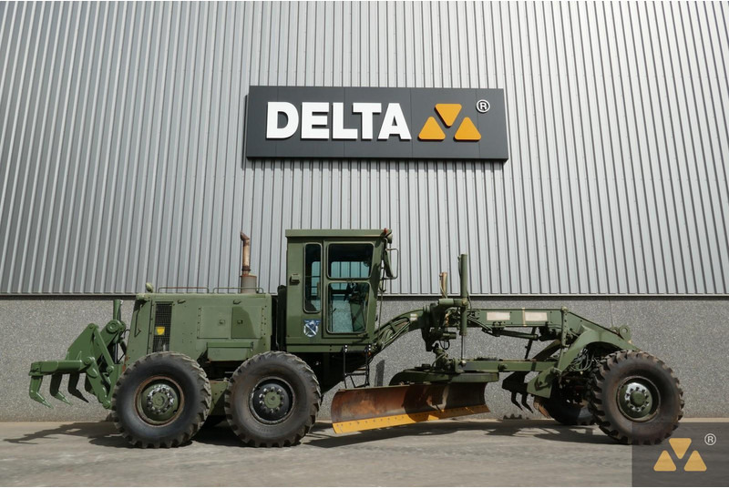 Caterpillar 130G Ex-army - Grejder: slika Caterpillar 130G Ex-army - Grejder Caterpillar 130G Ex-army - Grejder: slika Caterpillar 130G Ex-army - Grejder