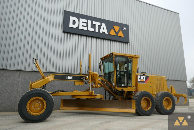 Caterpillar 140K - Grejder: slika Caterpillar 140K - Grejder Caterpillar 140K - Grejder: slika Caterpillar 140K - Grejder
