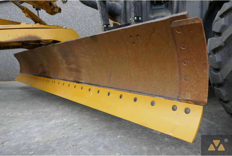Grejder Caterpillar 140M2: slika Grejder Caterpillar 140M2 Grejder Caterpillar 140M2: slika Grejder Caterpillar 140M2