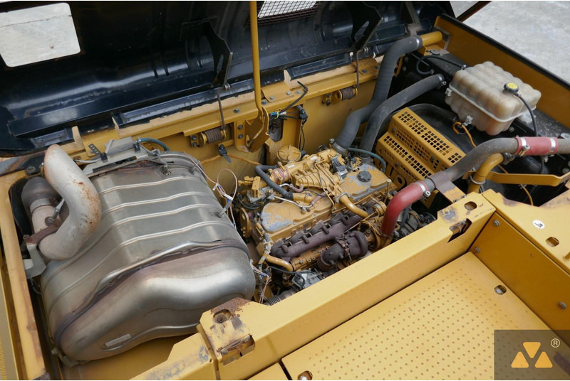 Zakup Caterpillar 330FL Caterpillar 330FL: slika Zakup Caterpillar 330FL Caterpillar 330FL