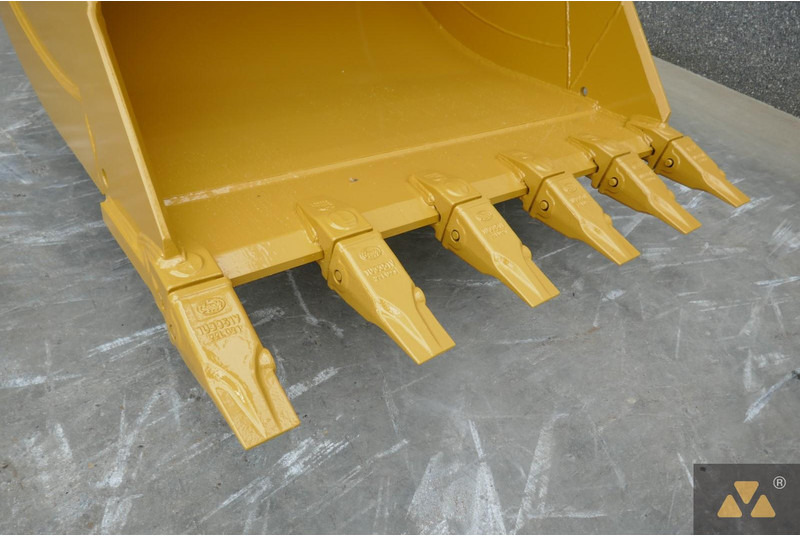 Zakup Caterpillar 330FL Caterpillar 330FL: slika Zakup Caterpillar 330FL Caterpillar 330FL