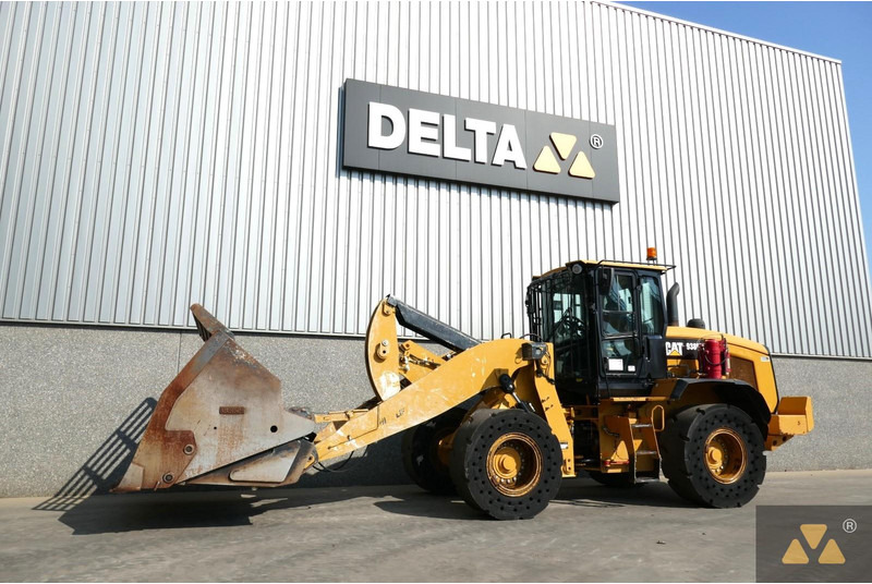 Utovarivač na kotačima Caterpillar 938M: slika Utovarivač na kotačima Caterpillar 938M Utovarivač na kotačima Caterpillar 938M: slika Utovarivač na kotačima Caterpillar 938M