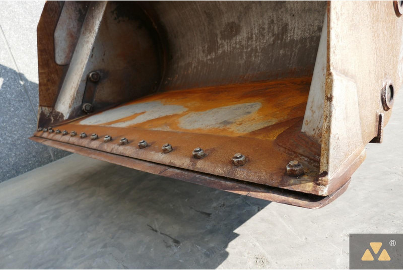 Utovarivač na kotačima Caterpillar 938M: slika Utovarivač na kotačima Caterpillar 938M Utovarivač na kotačima Caterpillar 938M: slika Utovarivač na kotačima Caterpillar 938M