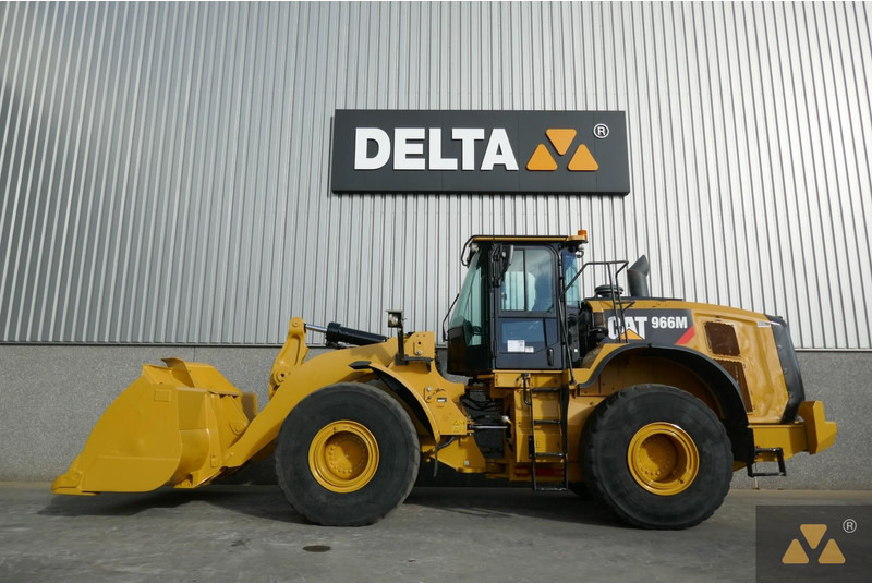 Caterpillar 966M - Utovarivač na kotačima: slika Caterpillar 966M - Utovarivač na kotačima Caterpillar 966M - Utovarivač na kotačima: slika Caterpillar 966M - Utovarivač na kotačima
