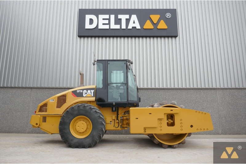 Caterpillar CP76 - Valjak: slika Caterpillar CP76 - Valjak Caterpillar CP76 - Valjak: slika Caterpillar CP76 - Valjak