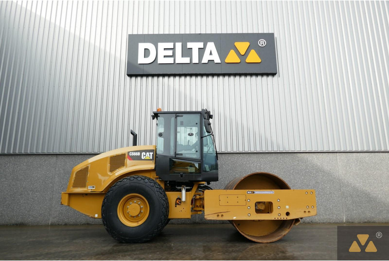 Caterpillar CS66B - Valjak: slika Caterpillar CS66B - Valjak Caterpillar CS66B - Valjak: slika Caterpillar CS66B - Valjak