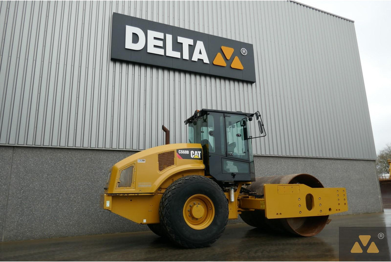 Caterpillar CS68B - Valjak: slika Caterpillar CS68B - Valjak Caterpillar CS68B - Valjak: slika Caterpillar CS68B - Valjak