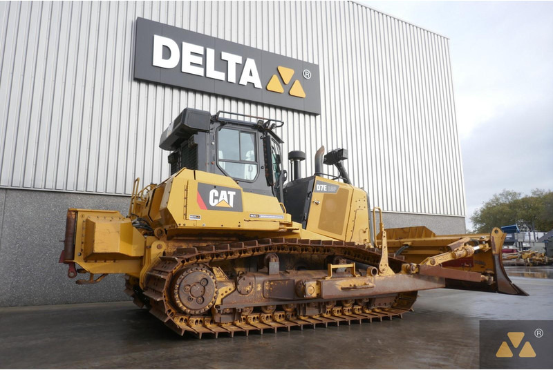 Caterpillar D7E LGP - Buldožer: slika Caterpillar D7E LGP - Buldožer Caterpillar D7E LGP - Buldožer: slika Caterpillar D7E LGP - Buldožer