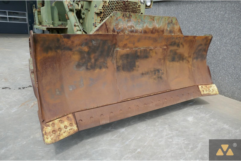 Buldožer Caterpillar D7F Ex-army: slika Buldožer Caterpillar D7F Ex-army Buldožer Caterpillar D7F Ex-army: slika Buldožer Caterpillar D7F Ex-army