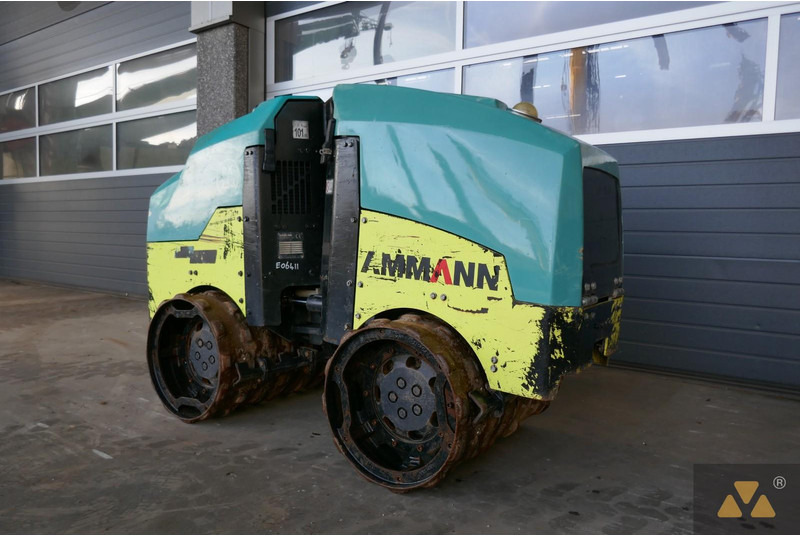 Ammann ARR1575 - Građevinski strojevi: slika Ammann ARR1575 - Građevinski strojevi Ammann ARR1575 - Građevinski strojevi: slika Ammann ARR1575 - Građevinski strojevi